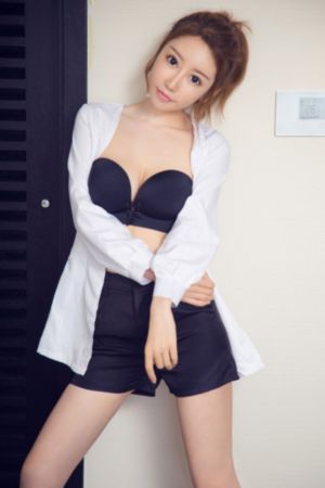 老师好紧情趣内衣视频