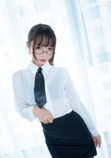 妇欲性难耐bd在线观看莉娜色诱