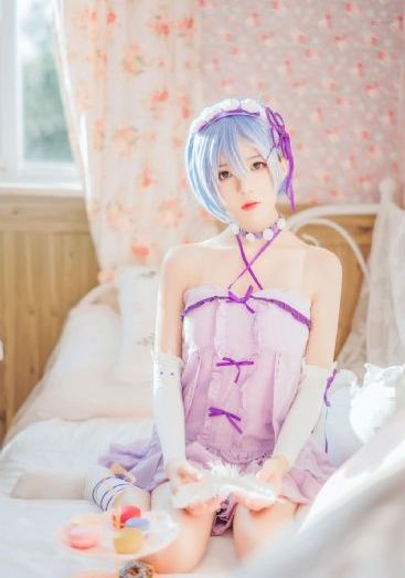 《一仆二主》电视剧