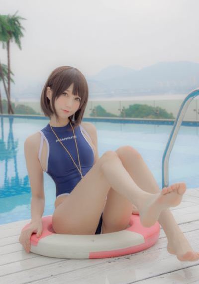 漂亮的部长夫人中文版