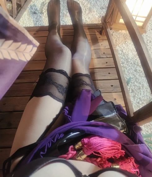 丫鬟双乳伺候泄欲