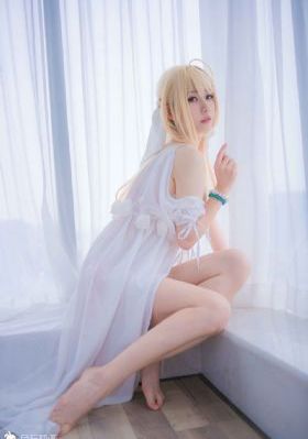 隔壁的女孩完整版