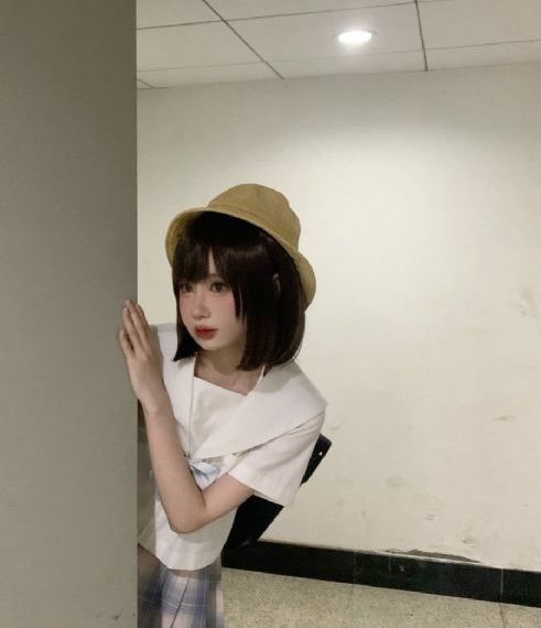 午夜视频免费在线