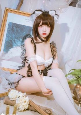 被十几个男人扒开腿猛戳动漫