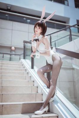 蕾丝小内裤小说乳罩