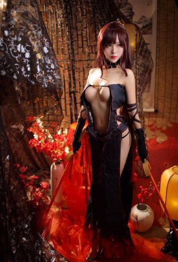 美女邻居在线观看
